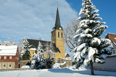 Evangelische Kirchgemeinde Hilbersdorf im Winter 2012 / 2013