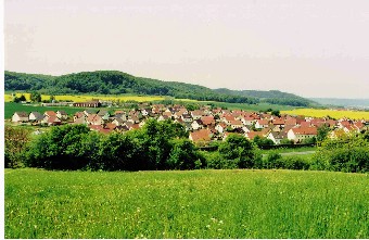 Blick auf Großlöbichau im Gleistal (Foto: Klaus Enkelmann)