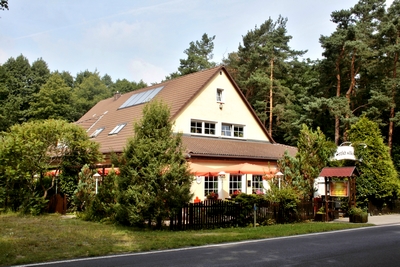 Außenansicht Gasthaus Kienbaum, Foto: Gemeinde Grünheide (Mark)