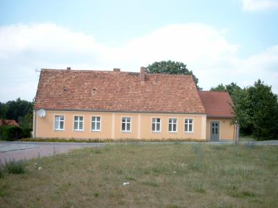Vorschaubild Dorfgemeinschaftshaus Reetzerhütten