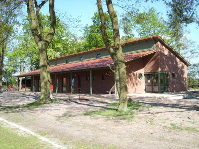 Anstelle des Sportlerheimes steht seit 2007 das Dorfgemeinschaftshaus. Mit einem kombinierten Sport- und Kinderfest  am 31. Mai 2008 wurde das mit Fördermitteln erbaute Haus von Minister Dr. Backhaus offiziell den Nutzern übergeben.