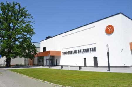 Die Veranstaltung findet in der Falkenseer Stadthalle statt.