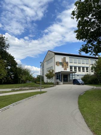 Bild von Grund- und Mittelschule Fischach-Langenneufnach
