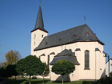 Vorschaubild Pfarrkirche Beulich