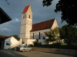 Vorschaubild 05 - Kirche - Pfarrkirche Maria Himmelfahrt Lampferding