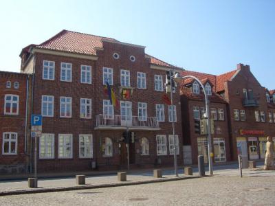 Vorschaubild Rathaus Neukloster