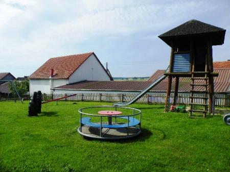 Vorschaubild Spielplatz Bockendorf