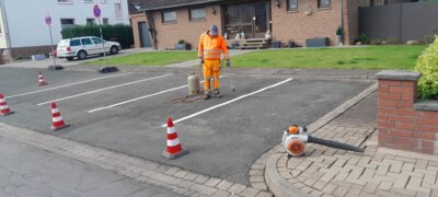 Parkbuchten neu kennzeichnen