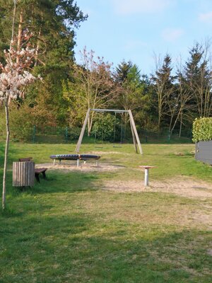 Vorschaubild Kinderspielplatz - Ziegelberg
