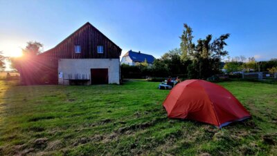 Trekkingplatz "Unter den Obstbäumen" mit Waschhaus©SonjaMüller