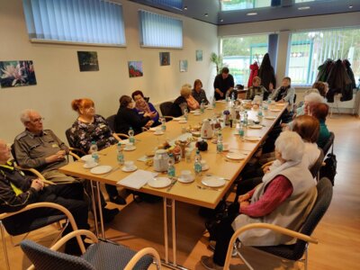 Gemütlichen Besiammensein in der guten Stube (Foto: Gemeinde Grünheide (Mark))