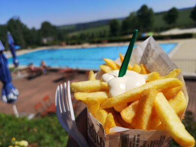 Vorschaubild Sommerbad und Saunastube