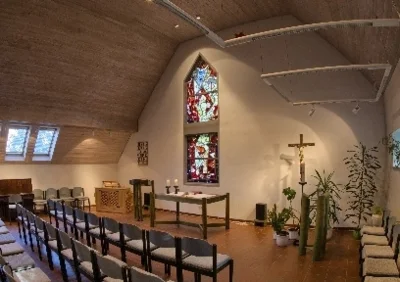 Vorschaubild Halsbr&uuml;cke - St. Lorenzkirche