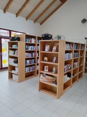 Vorschaubild B&uuml;cherei Halsbr&uuml;cke