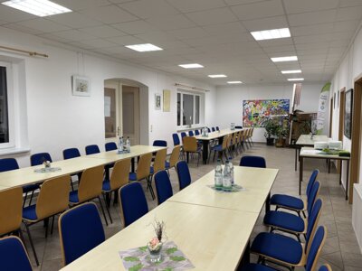 Dorfgemeinschaftshaus Oppelhain, Versammlungs- und Veranstaltungsraum (2025)