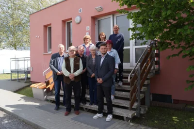 Seniorenbeirat vor dem neuen B&uuml;ro