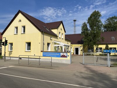 Vorschaubild Gemeindebibliothek in Prösen