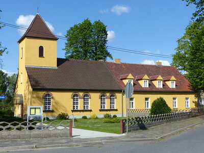 Kirche mit Heimatstube