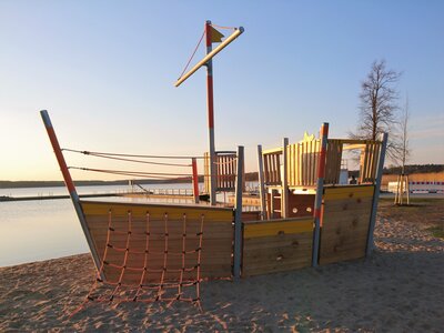 Kinderspielplatz  Strandbad am großen Wariner See