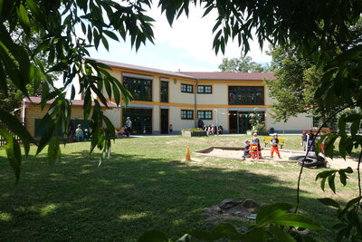Vorschaubild Kindertagesstätte „Bei den Erlbachzwergen“