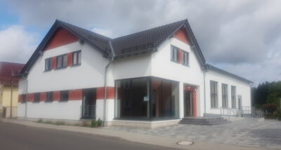 Dorfgemeinschaftshaus (DGH)