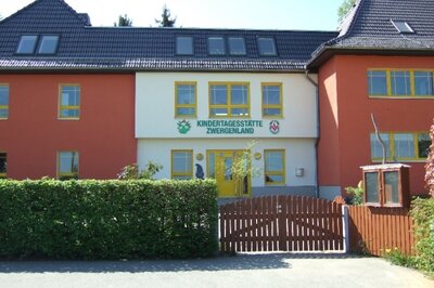 Vorschaubild Integrative und sprachförderliche Kindertagesstätte "Zwergenland"