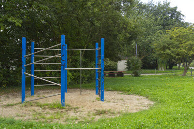 Vorschaubild Spielplatz Neu Broderstorf Roßkastanienstraße