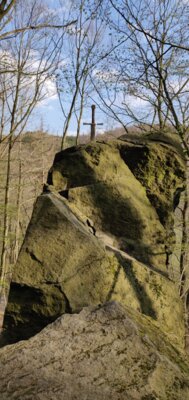 Schwert im Stein zwischen Biesenrode und Rammelburg
