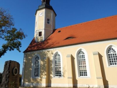 Vorschaubild Kirche St&ouml;rmthal