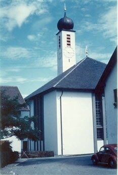 Vorschaubild Kath. Pfarrkirche Mari&auml; Himmelfahrt & Pfarreiengemeinschaft Oberg&uuml;nzburg