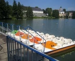 Tretboot- und Kahnverleih