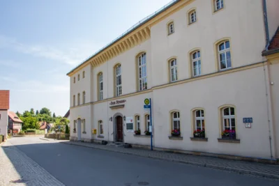 Vorschaubild Dorfgemeinschaftshaus Strau&szlig;