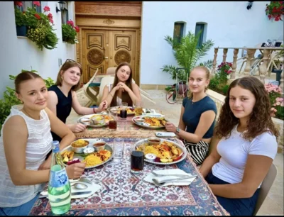 Vorschaubild Shah Neshin Persisches Familienrestaurant