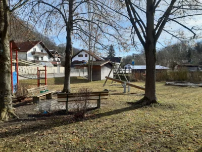 Bild von Spielplatz Burgrain am Isenweg