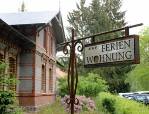 Bild von FORSTHAUS am Schloss - Sommerswalde