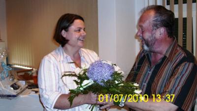 vor einem Jahr: Bürgermeister begrüßt Frau Dr. Renate Beck (Bild vergrößern)