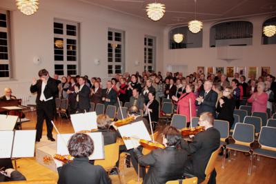 Mitteldeutsche Kammerphilharmonie begeisterte Konzertbesucher (Bild vergrößern)