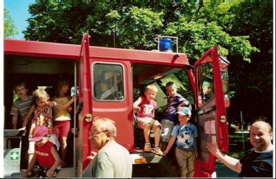 Ein Tag bei der Feuerwehr (Bild vergrößern)