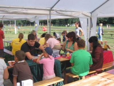 Kinderfest im Ortsteil Trechwitz (Bild vergrößern)