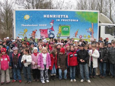 Die AOK-Präventionskampagne "Henrietta in Fructonia" (Bild vergr&ouml;&szlig;ern)