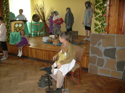 10 Bauern und 1 Paar Stiefel - Demnitzer Kinder unterhielten die Besucher zum 30. Jubiläum unserer Heimatstube