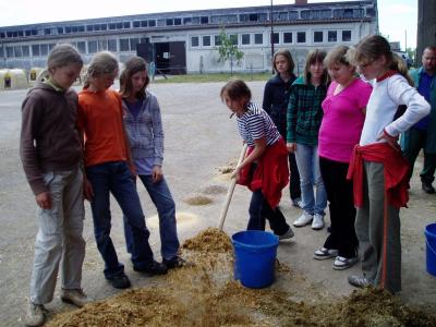 Foto zur Meldung: Betriebsbesichtigung der 6. Klasse