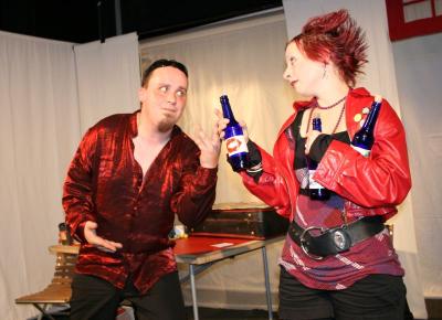 Foto zur Meldung: Alkoholhölle - Ein Theaterstück zum Thema Alkohol im Haus am Anger Foto zur Meldung: Alkoholhölle - Ein Theaterstück zum Thema Alkohol im Haus am Anger