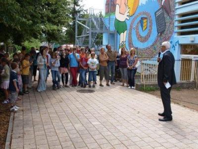Feierliche Eröffnung der Graffitiwand an der Oberschule Lehnin (Bild vergrößern)