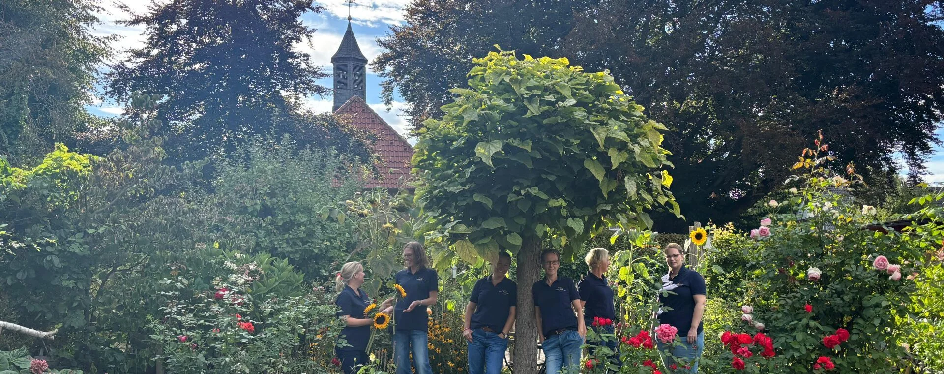 Bild im Rosenbeet