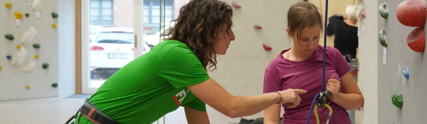 2 Personen beim Sichern