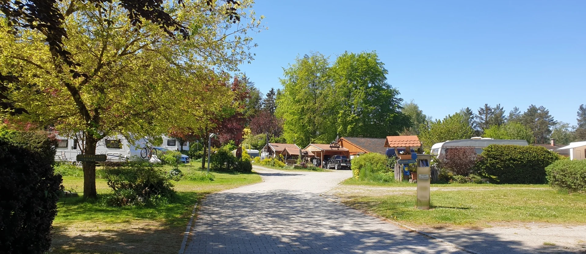 Platzzufahrt | zur Startseite