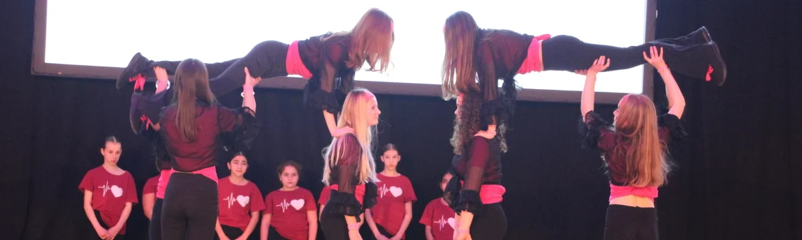 Dancing Girls | zur Startseite