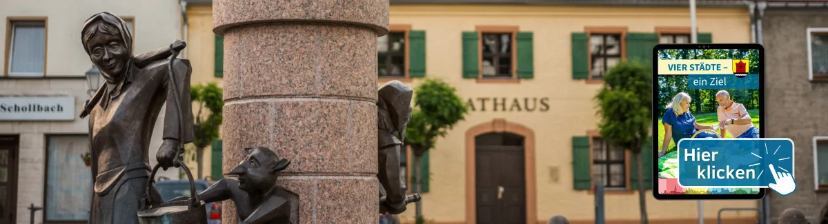 Rathaus mit Brunnen Uebigau
