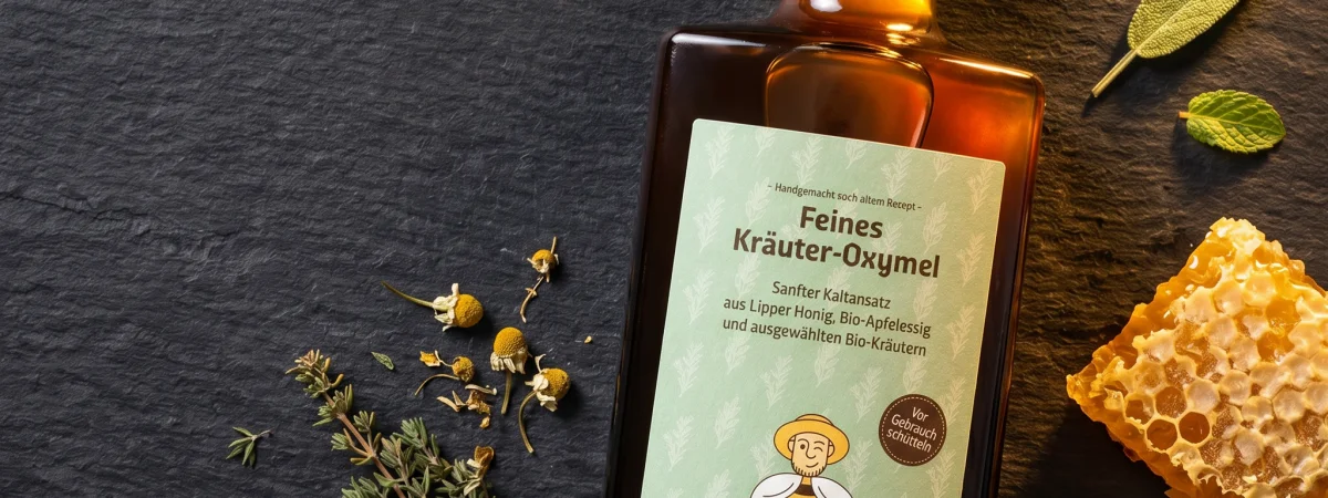 Feines Kräuter Oxymel